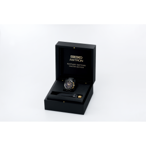 SEIKO ASTRON SSH156J1